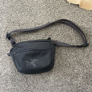 Arcteryx sling bag